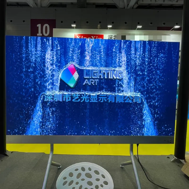 LED 디스플레이 스크린 TV가 가정 및 업무용으로 인기를 얻고 있는 이유는 무엇입니까?